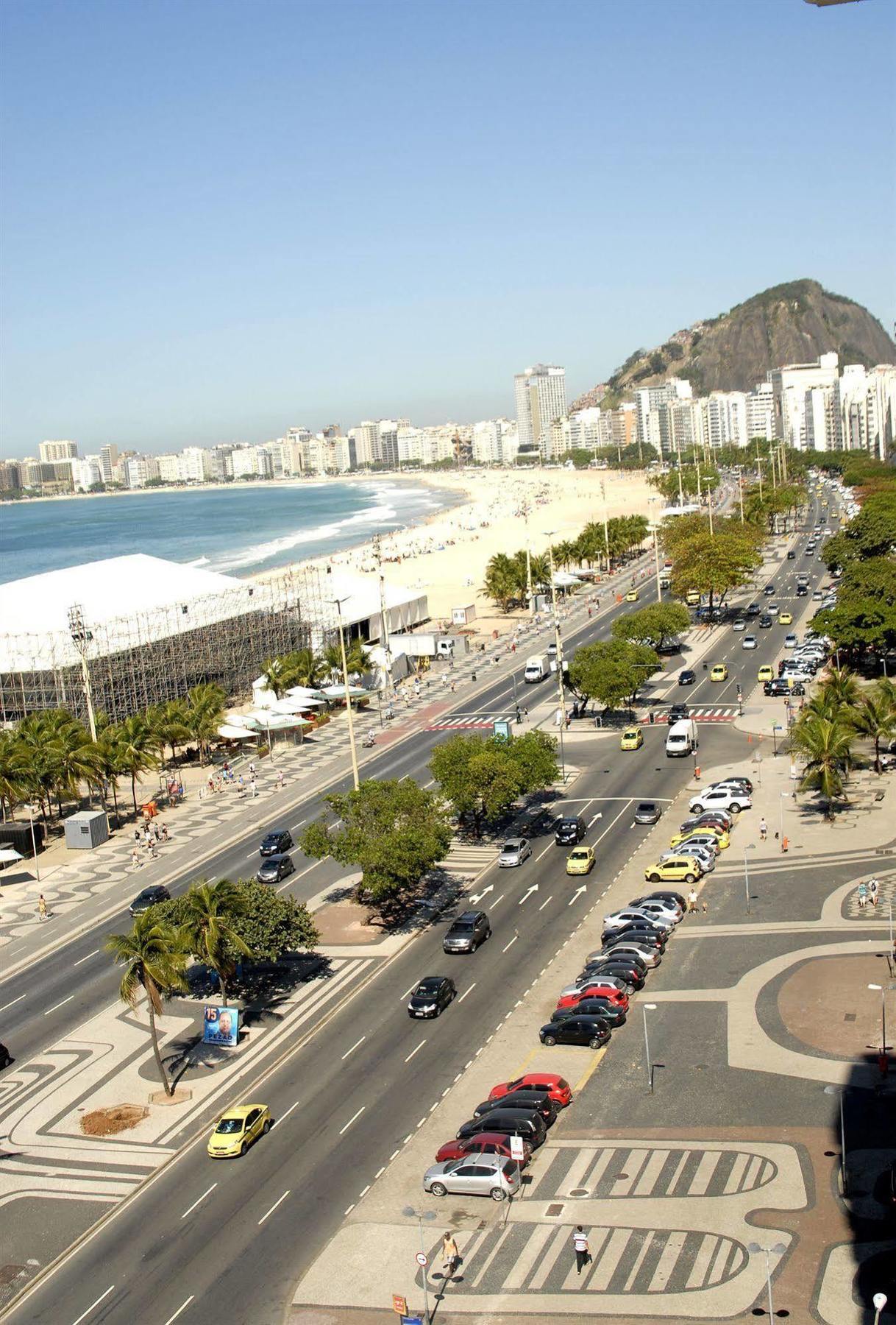 Rio Lancaster Hotel